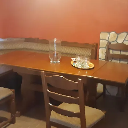 Bartulic Τρογκίρ