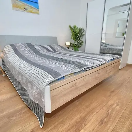 Bartulic Τρογκίρ