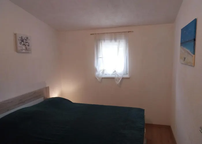 Bartulic Apartment Trogir